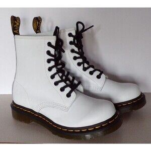 Doc Martens 1460  Air Wair White Combat Boots Size 6 NEW!